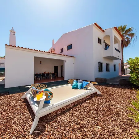 Bellegarde - Com Piscina Aquecivel E Bbq Em Villa